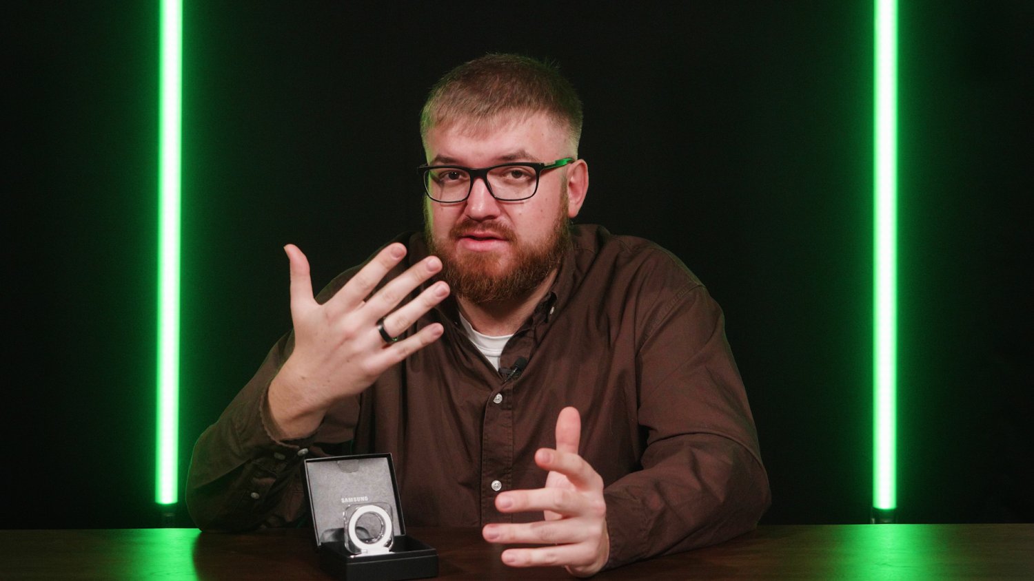 Mówię: sprawdzam! Test Samsung Galaxy Ring redaktor testuje funkcjonalności gadżetu