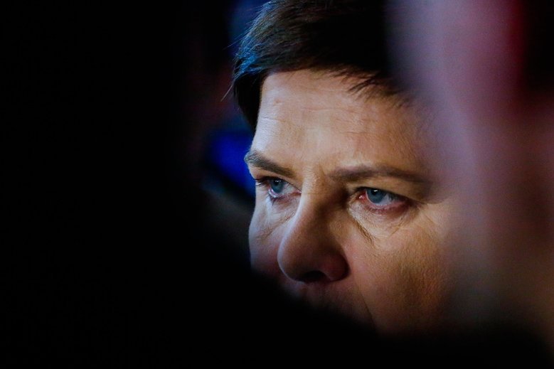 Młodszy syn Beaty Szydło poświęcił się karierze naukowej i chce wynaleźć lekarstwo na raka.