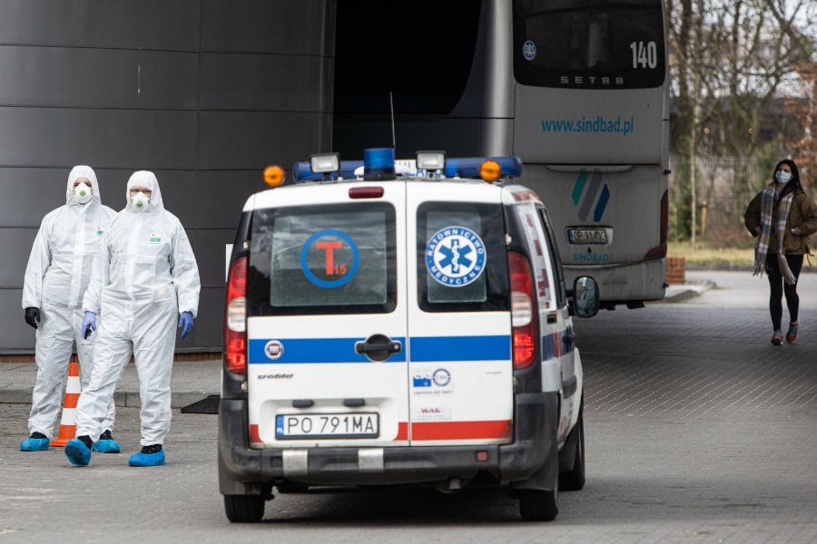 Mężczyźnie z województwa lubelskiego odmówiono testu na koronawirusa. Dziś jego ojciec leży pod respiratorem.