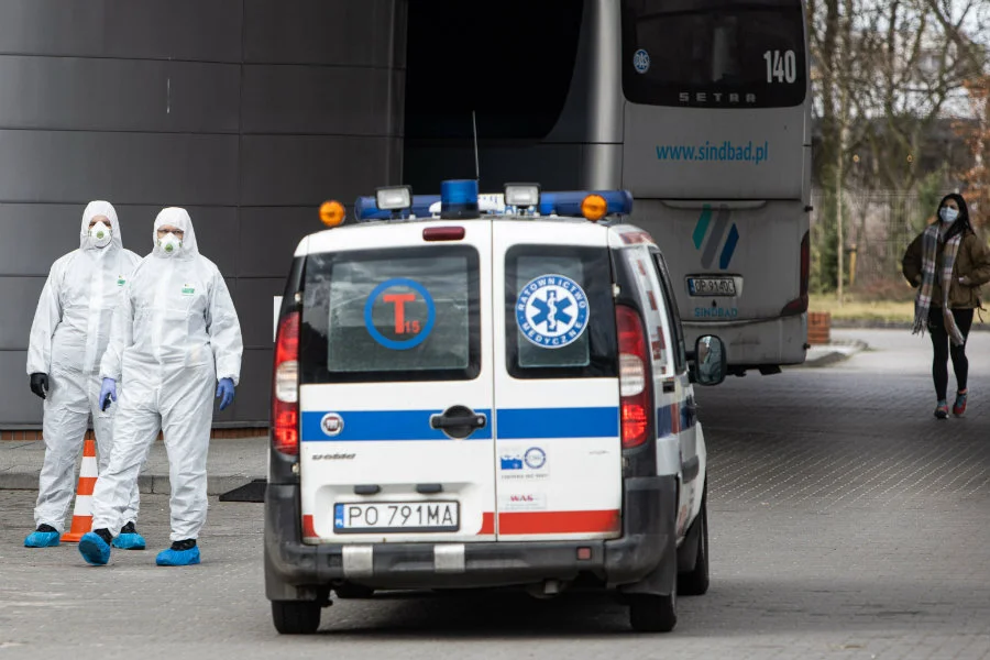 Mężczyźnie z województwa lubelskiego odmówiono testu na koronawirusa. Dziś jego ojciec leży pod respiratorem.