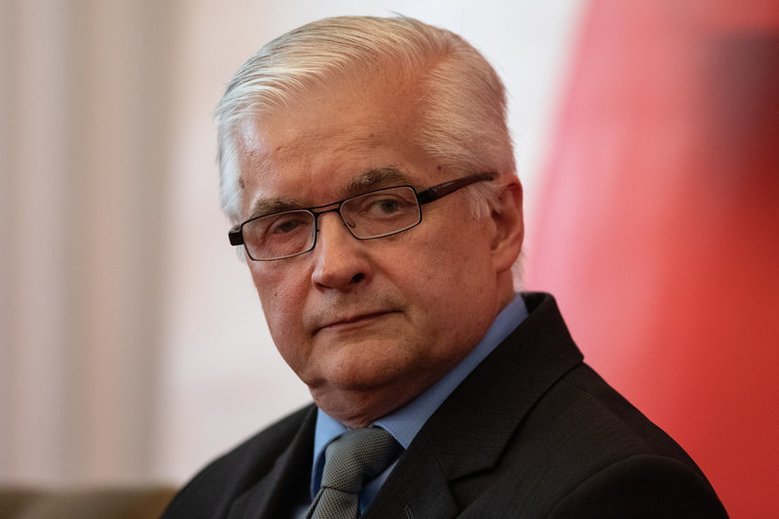 Włodzimierz Cimoszewicz w "Kropce nad i" mówił o ustawie 447. I rozpętał burzę w sieci.