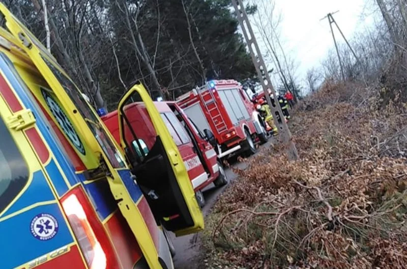 Małopolska. Jastrzębie: wypadek ciągnika, nie żyje strażak-ochotnik.