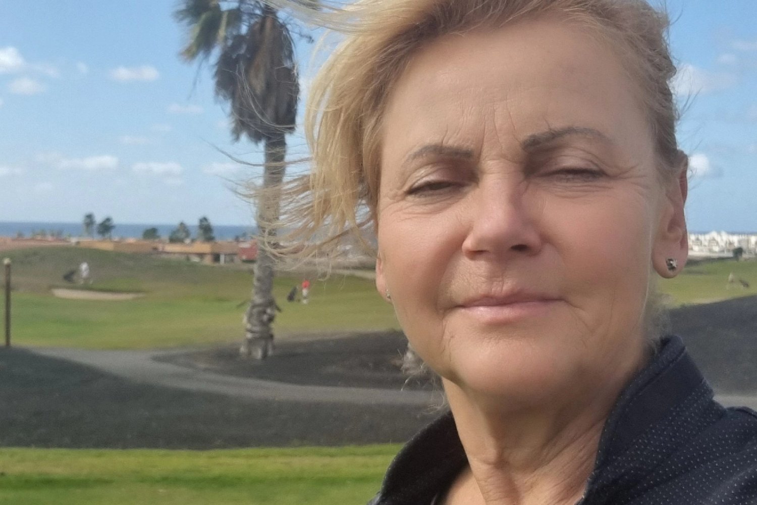 Małgorzata Jacyna-Witt "pozdrawia" z pola golfowego