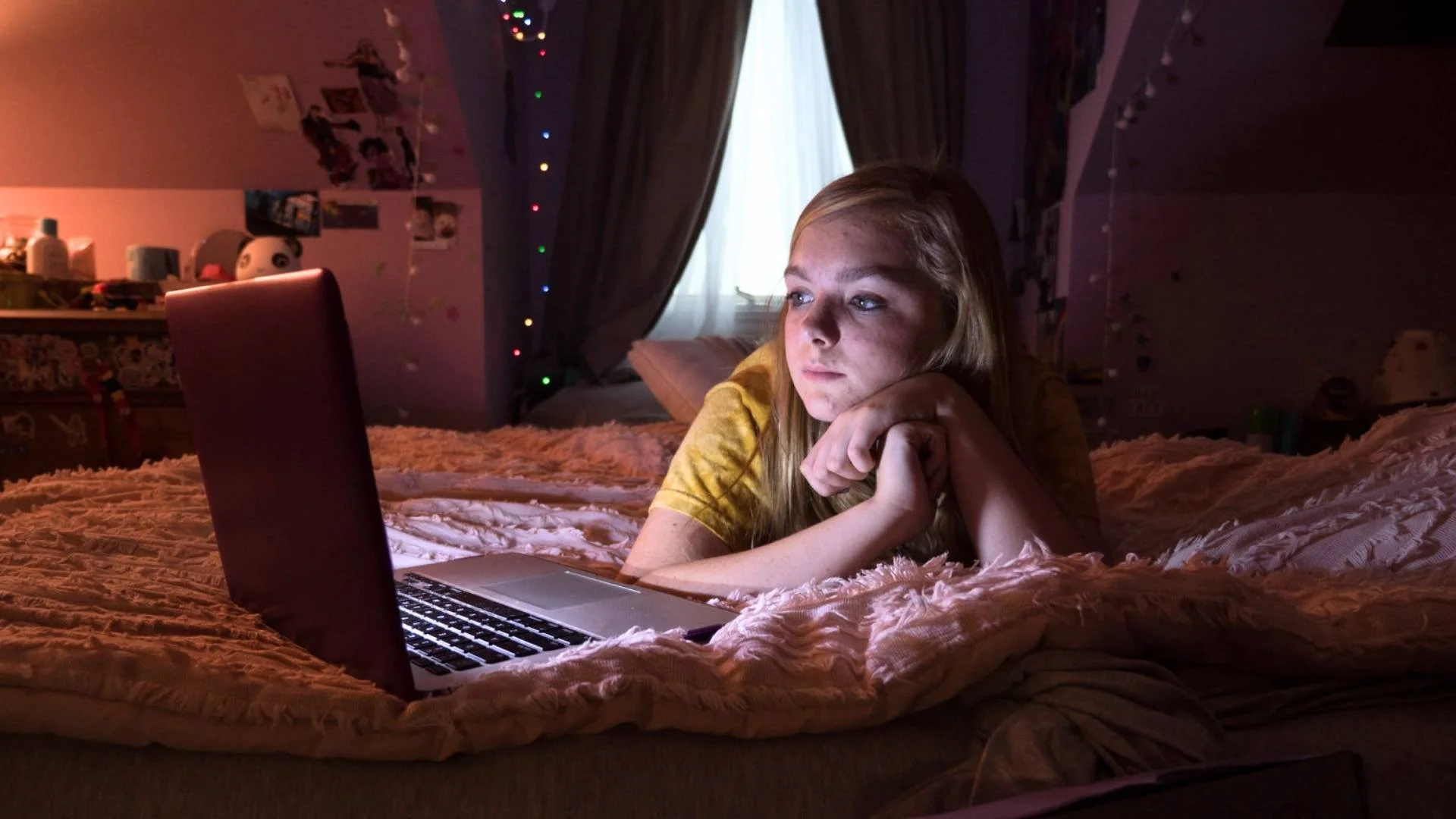 Elsie Fisher w filmie "Ósma klasa"