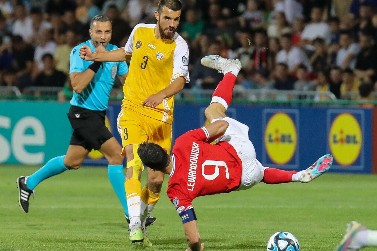 Blamaż w Kiszyniowie. Reprezentacja Polski przegrała z Mołdawią 2-3