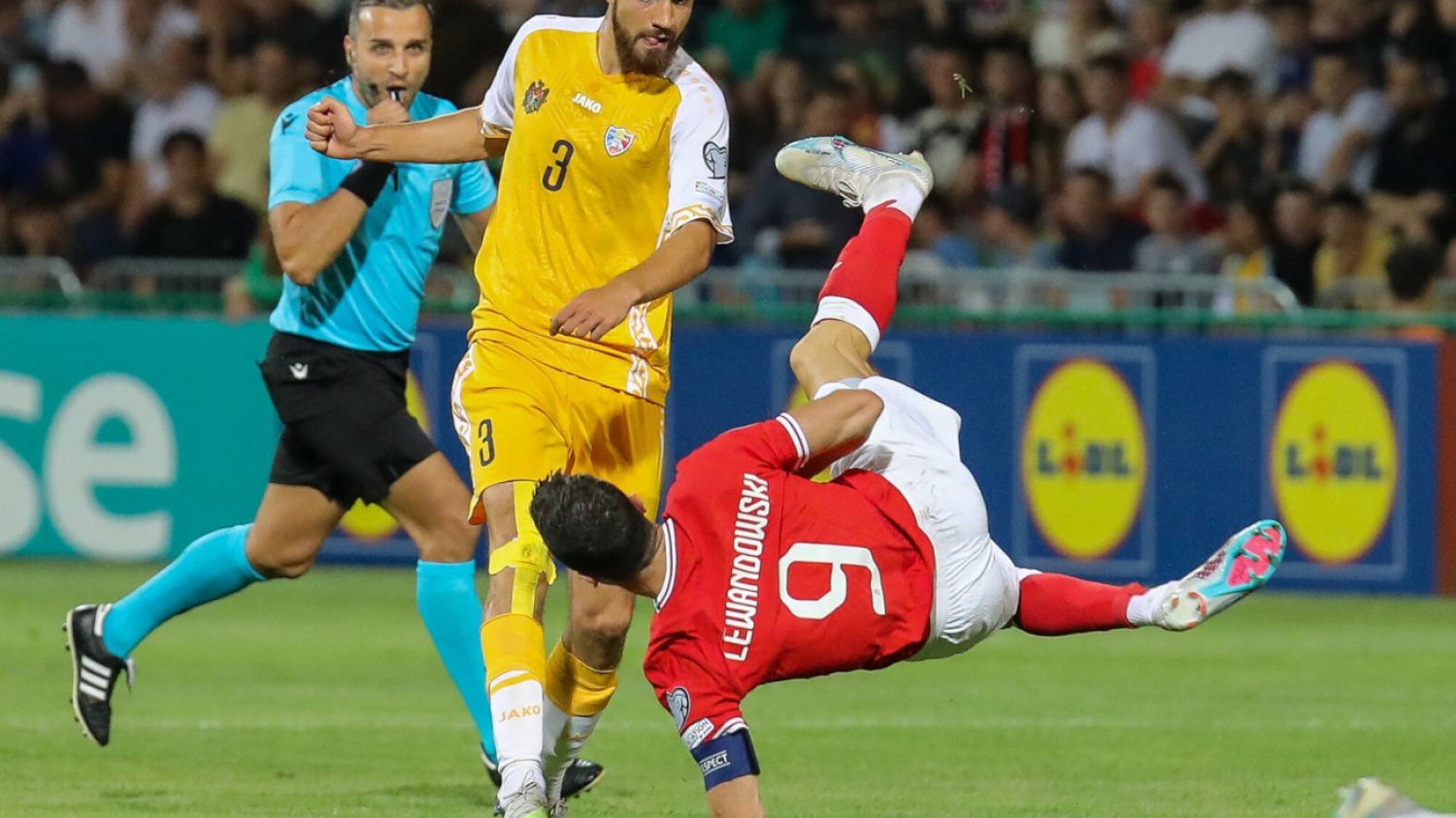 Blamaż w Kiszyniowie. Reprezentacja Polski przegrała z Mołdawią 2-3