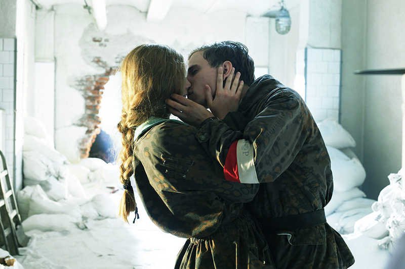 Fronda.pl ostrzega przed "Miastem 44".