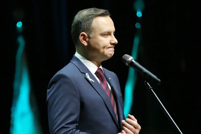 Andrzej Duda doczeka się własnej flagi.