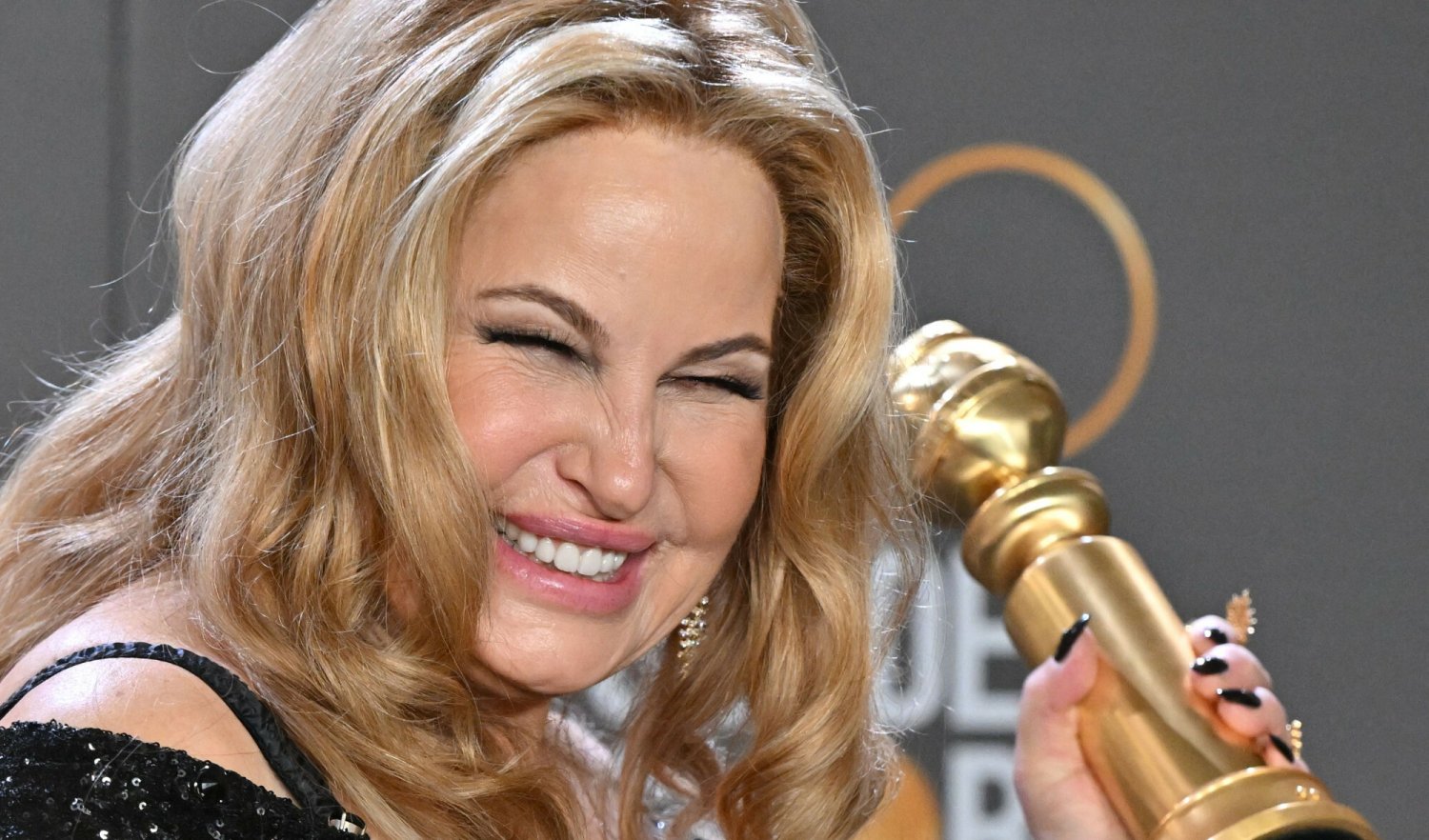 złote globy 2023 Jennifer Coolidge Eddie Murphy Michele Yeoh żarty cytaty złote globy 2023 Jennifer Coolidge Eddie Murphy Michele Yeoh Jerrod Carmichael żarty cytaty