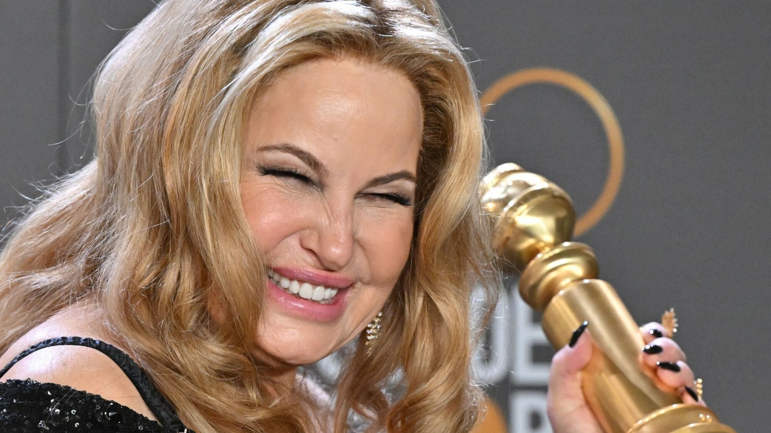 złote globy 2023 Jennifer Coolidge Eddie Murphy Michele Yeoh żarty cytaty złote globy 2023 Jennifer Coolidge Eddie Murphy Michele Yeoh Jerrod Carmichael żarty cytaty
