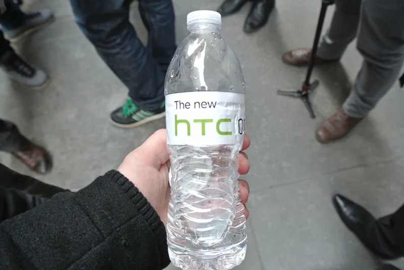 Nietypowe działania marketingowe HTC na premierze Samsunga Galaxy S 4