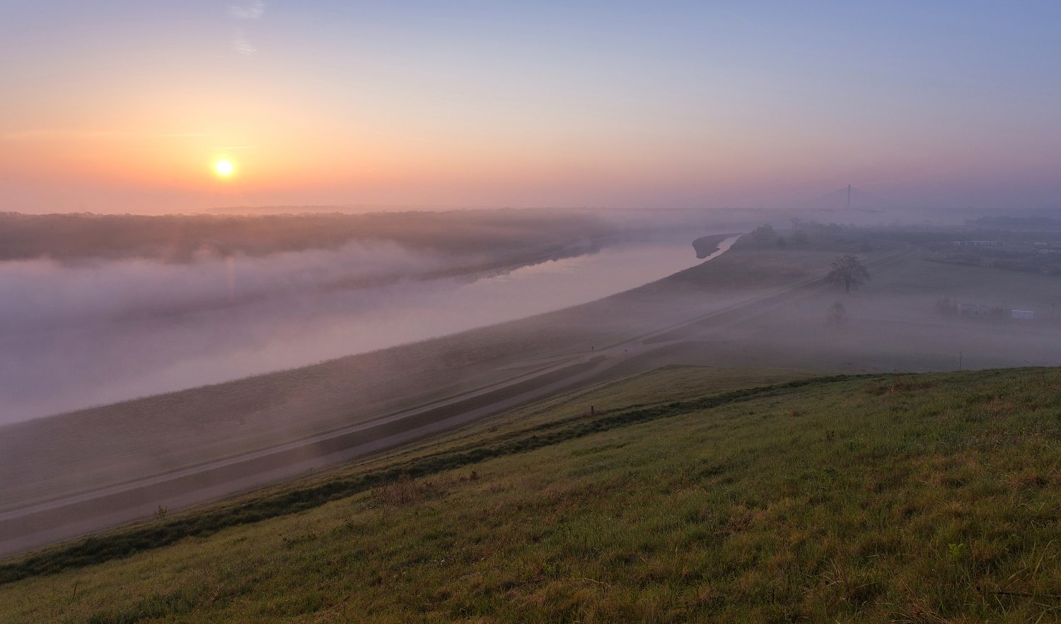 Wrocław, widok ze Wzgórza Maślickiego - dawnego wysypiska śmieci