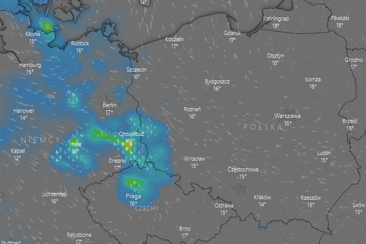 Burze i deszcz nadciągają z Niemiec do Polski. Załamanie pogodowe Burze i deszcz nadciągają z Niemiec do Polski. Załamanie pogodowe