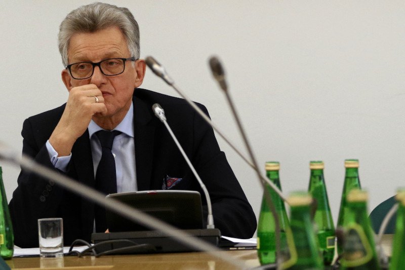 Stanisława Piotrowicza na stanowisku kandydata na sędziego Trybunału Konstytucyjnego ma zastąpić Zbigniew Cichoń.