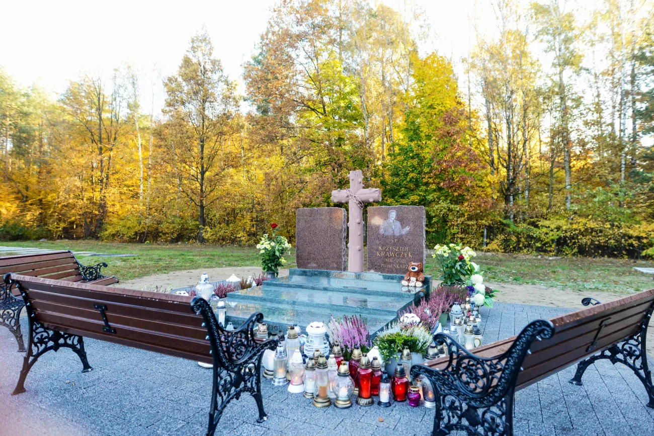 Zmiany na grobie Krzysztofa Krawczyka. Dlaczego potrzeba remontu?