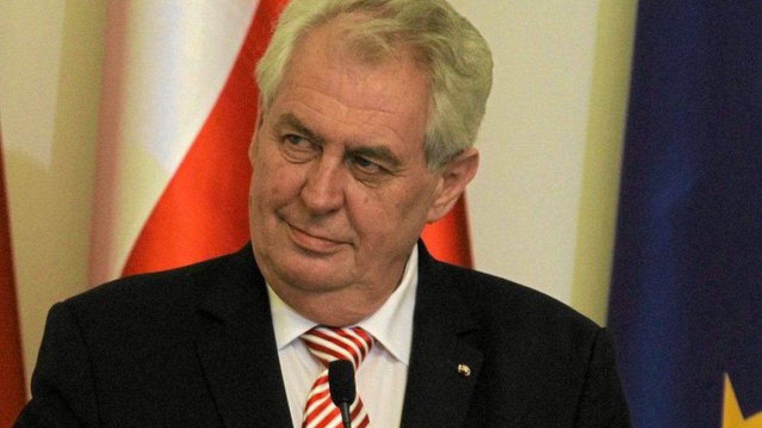 Prezydent Czech o Ukrainie: "To upadłe państwo". Jak współpracować, to z Rosją