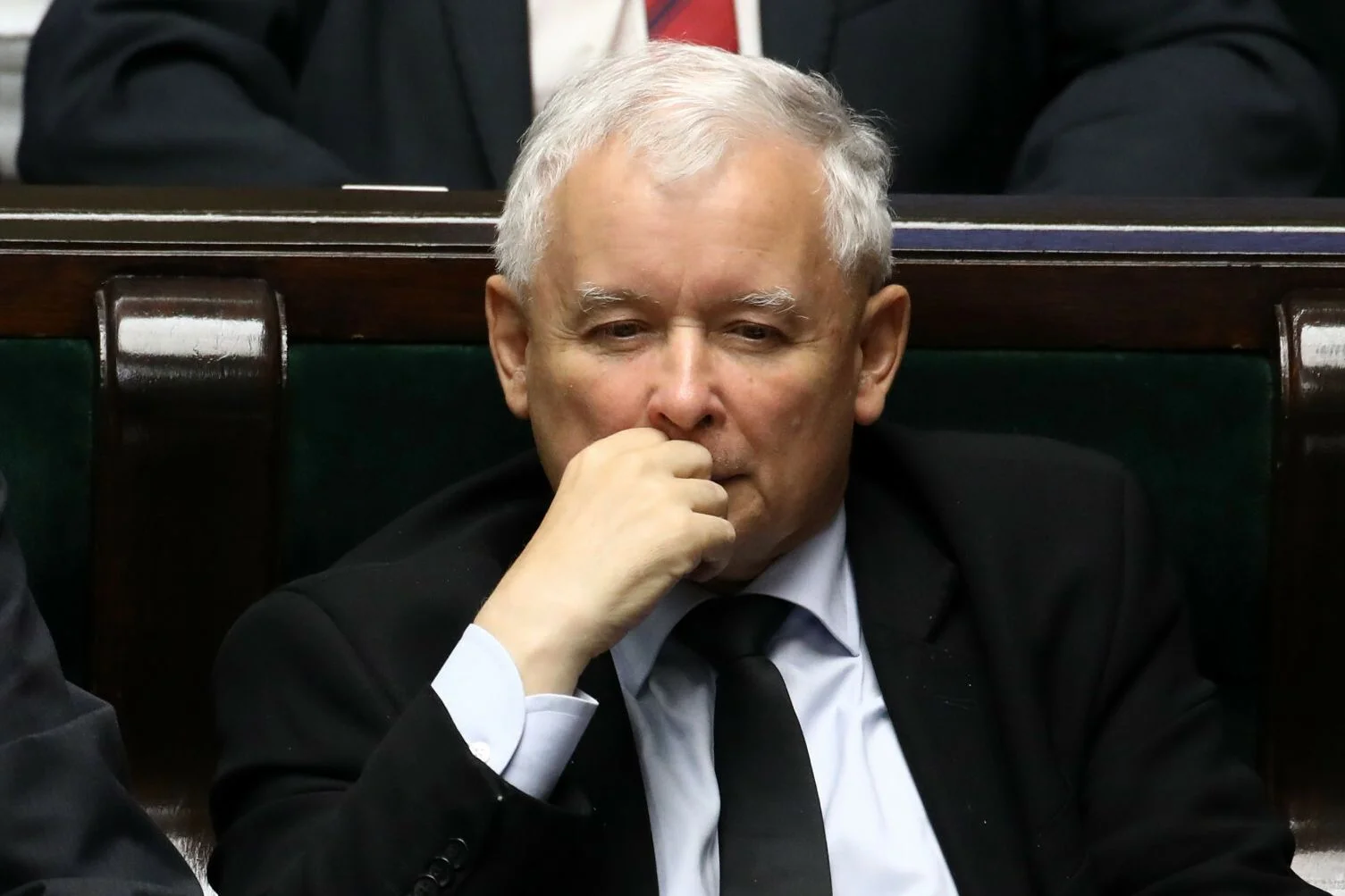PiS ma zaledwie punkt procentowy przewagi nad KO.