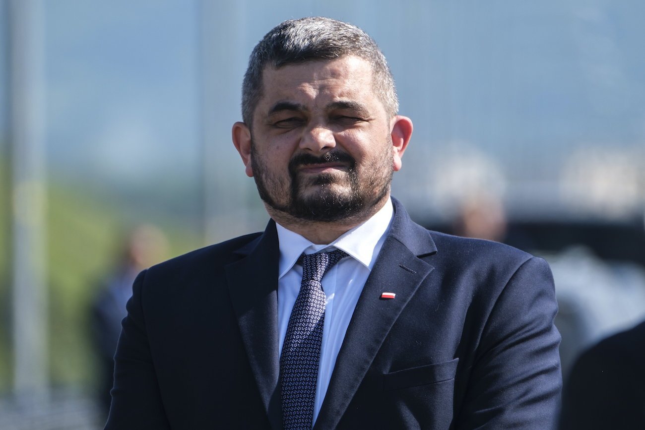 Krzysztof Sobolewski stwierdził, że jego żona nie zasiada w żadnej z rad nadzorczych w spółkach Skarbu Państwa.