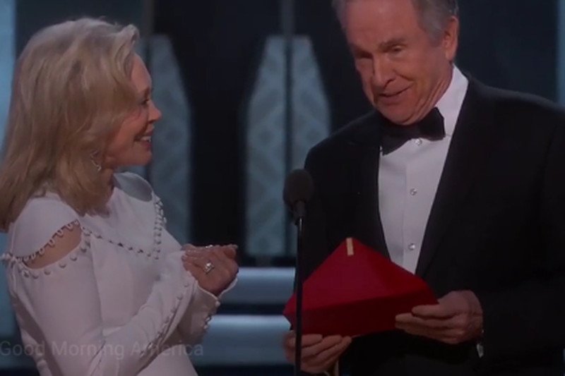 Wpadka podczas gali rozdania Oscarów.