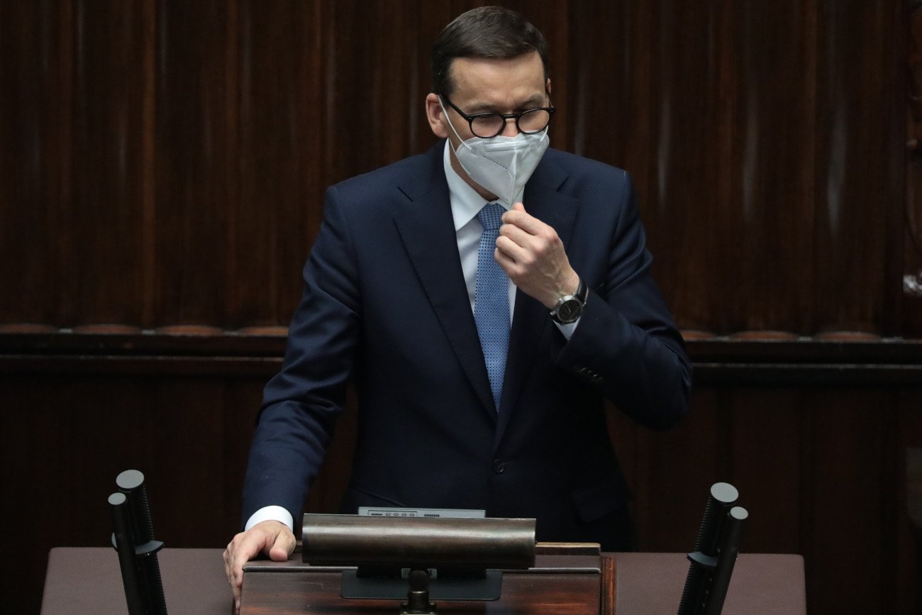 Za projekt polskie szwalnie odpowiedzialne były dwie osoby z otoczenia rodziny Morawieckich.