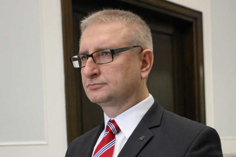 Stanisław Pięta z PiS mówi, że Rafalala "próbuje zareklamować swoje usługi".