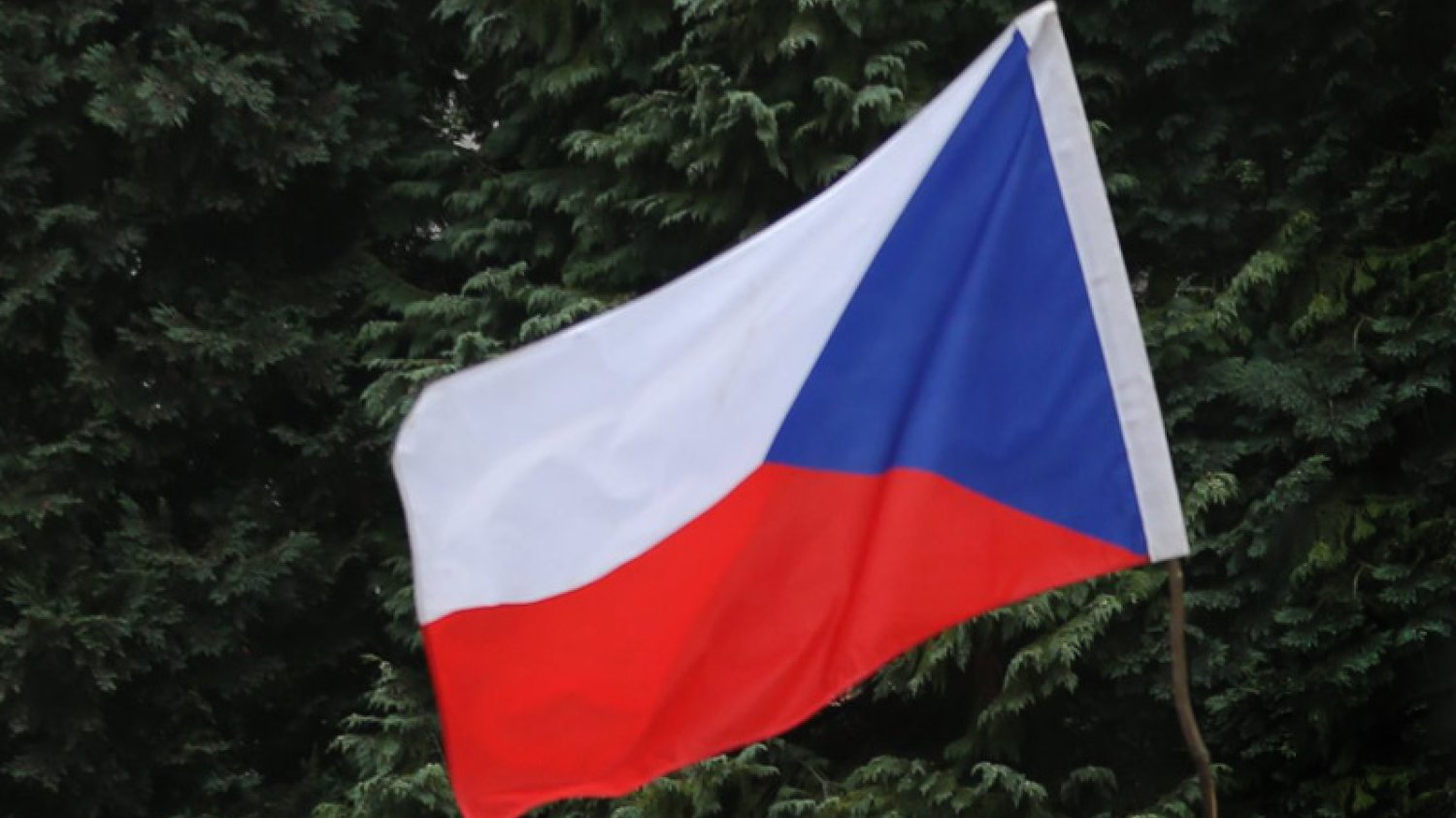 Niespodziewanie to Czechy najostrzej reagują na to, iż PiS zmienia ustrój w Polsce.
