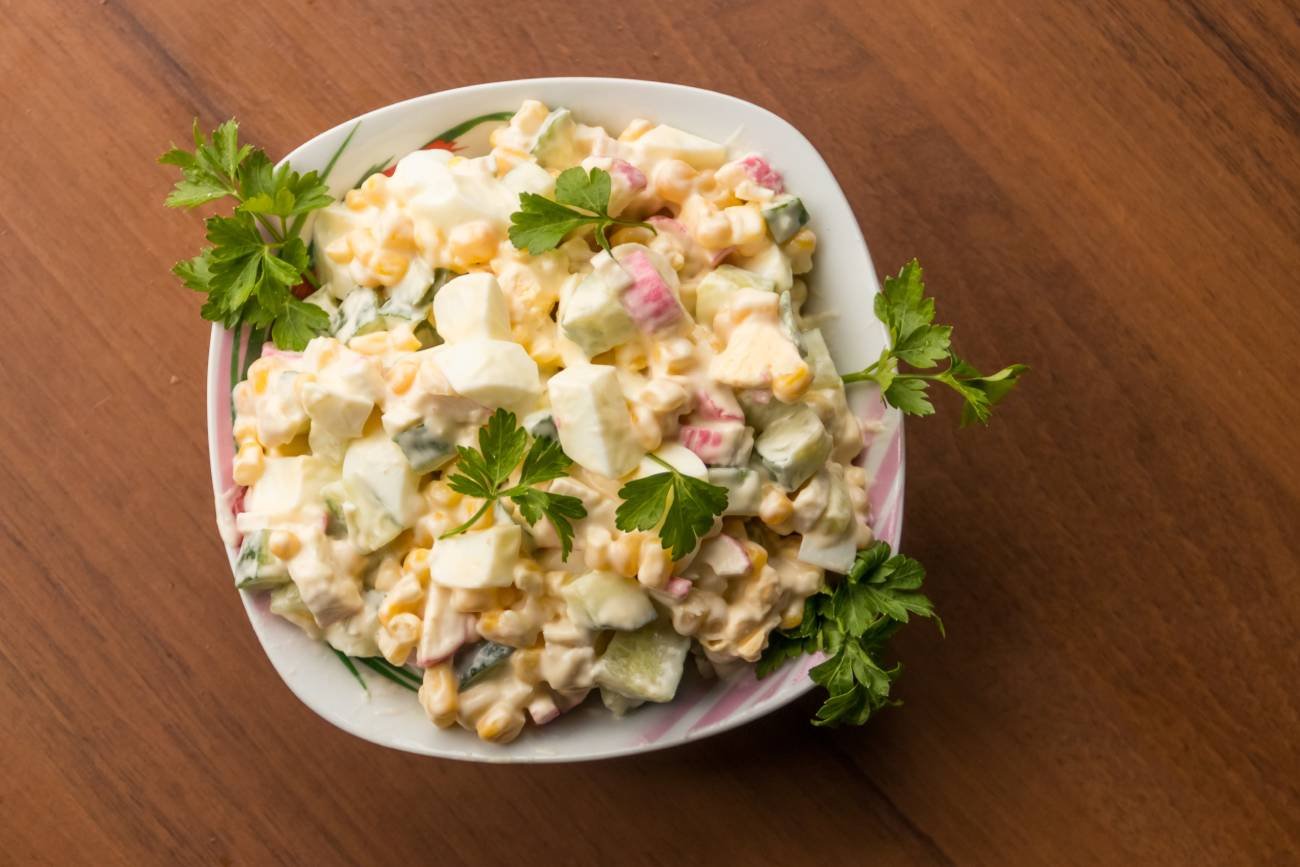 Sałatka na Święta lepsza niż jarzynowa. Dzieci ją kochają