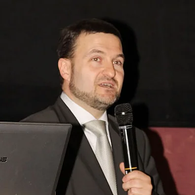 dr hab. Aleksander Cieśliński, prof. UWr