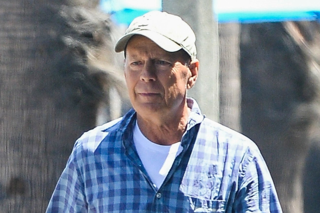 Co dolega Bruce'owi Willisowi?