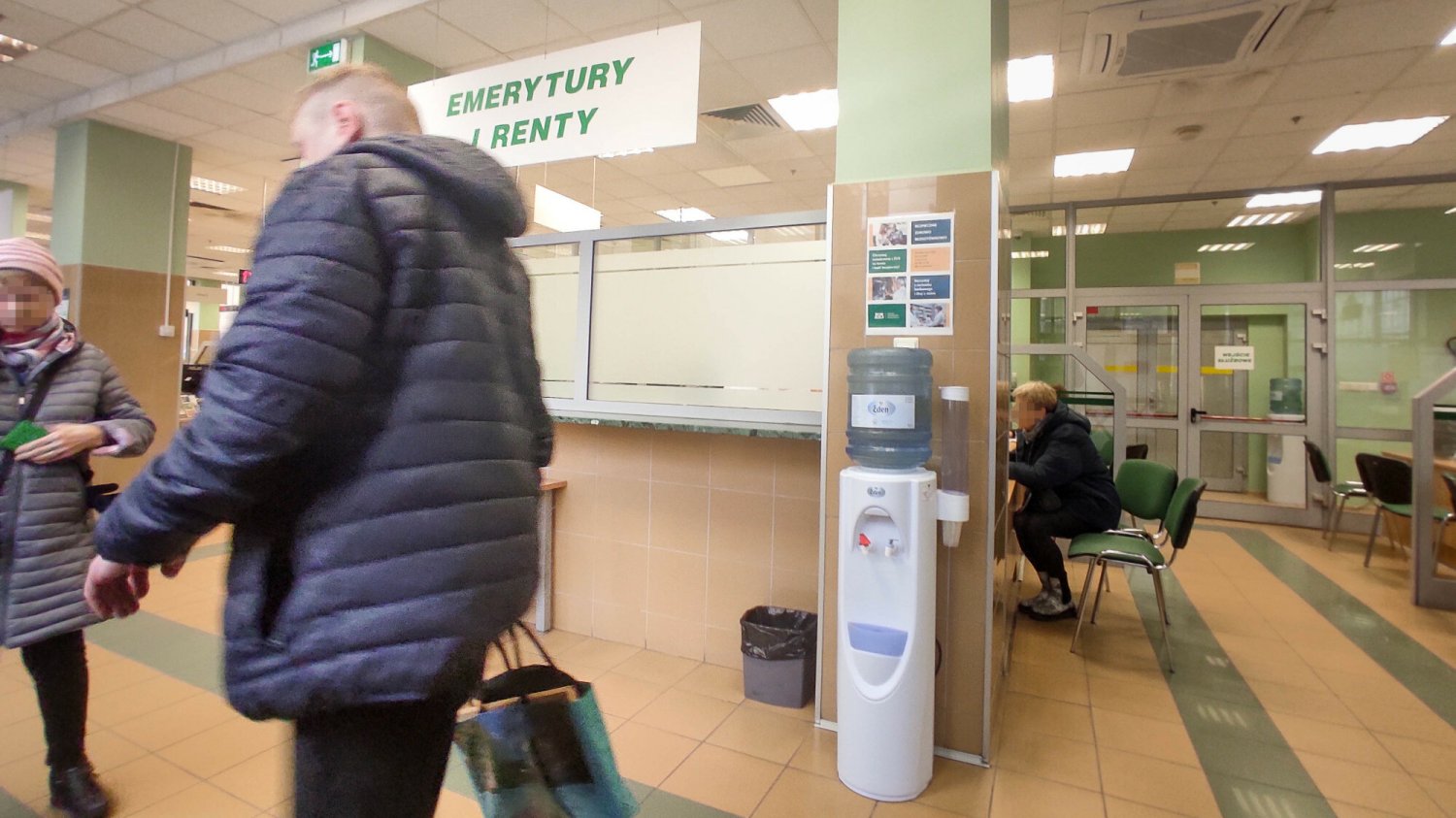 O ile wzrosnie nam emerytura w 2025 roku? Można to obliczyć samemu Emerytury i renty wzrosną w 2025 roku. Tyle będzie wynosić po waloryzacji