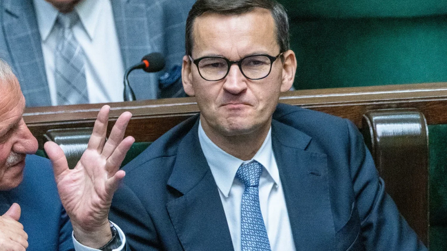 Za czyich rządów żyje się Polakom lepiej: Tuska czy Morawieckiego?
