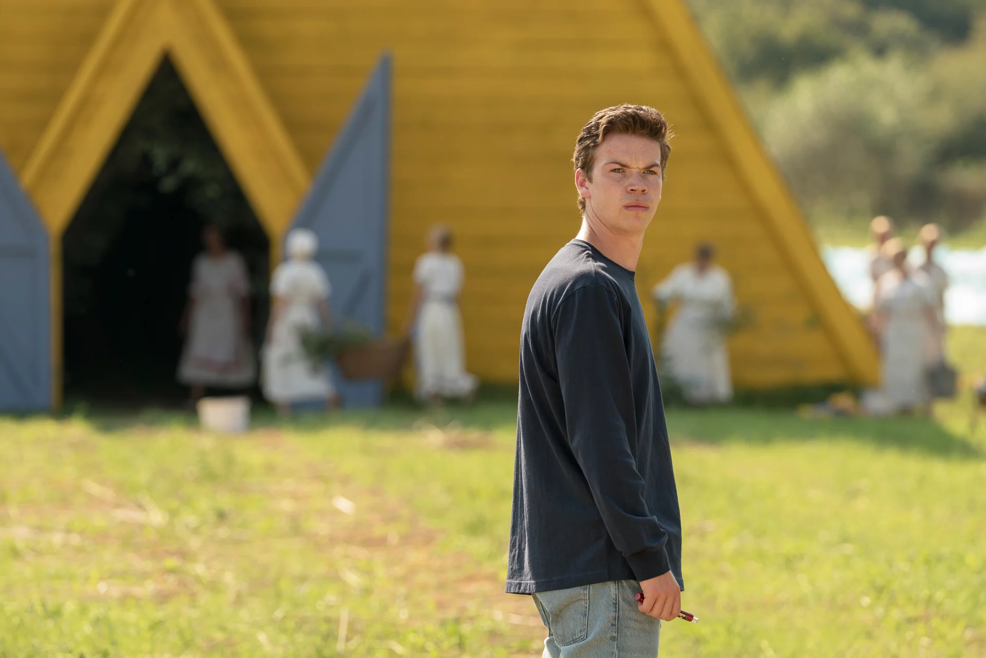 Mark (Will Poulter) poleciał do Szwecji, by wyrywać dziewczyny. Jego marzenie obróciło się w koszmar