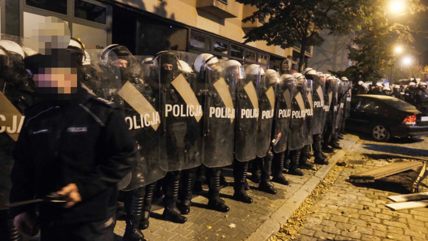 Uczestnik protestów torturowany przez policjantów z Wilczej w Warszawie?