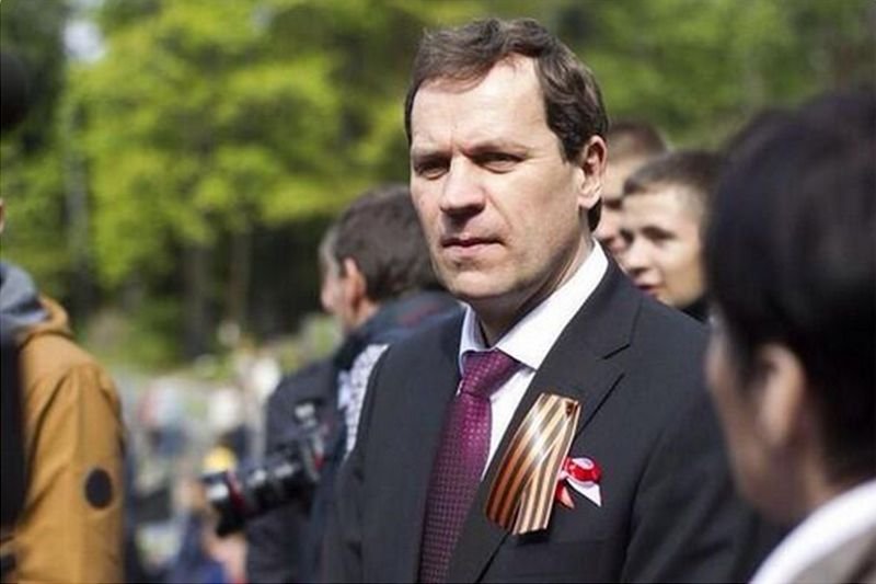 Europoseł Waldemar Tomaszewski nie zgadza się na pobyt islamskich migrantów w Dziewieniszkach.