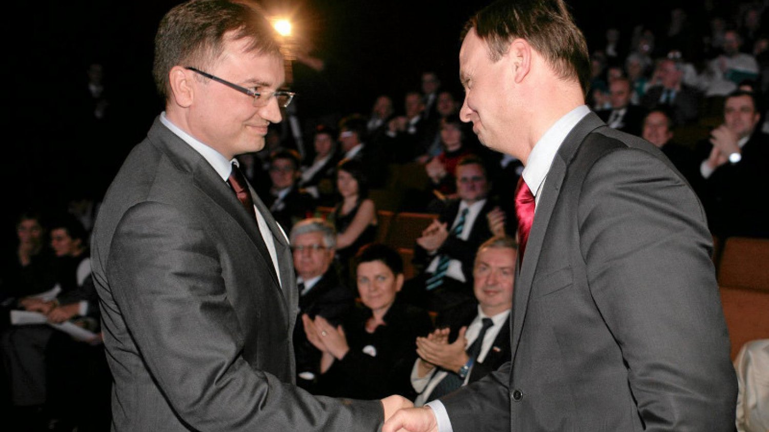 Prezydent chce oddać pełnię władzy nad sądami powszechnymi Zbigniewowi Ziobrze.