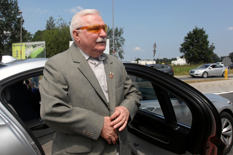 Lech Wałęsa jedzie do Warszawy bronić Sądu Najwyższego. Czy weźmie ze sobą broń? Na to pytanie nie chce odpowiedzieć.