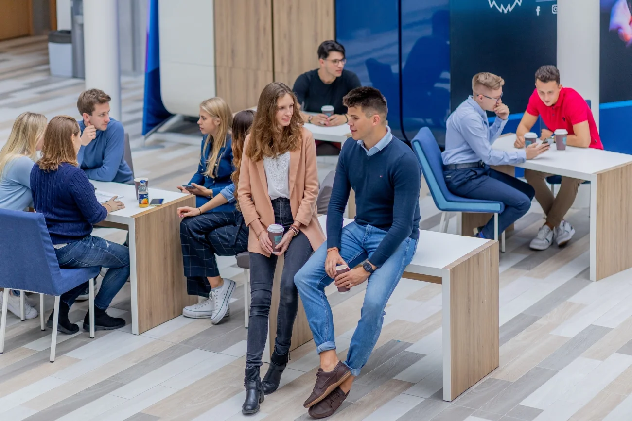 Konferencja "Social Media 2025 – zasięg, zaangażowanie, reklama" odbędzie się 12 czerwca 2025 roku w Auli ALK w Akademii Leona Koźmińskiego w Warszawie.