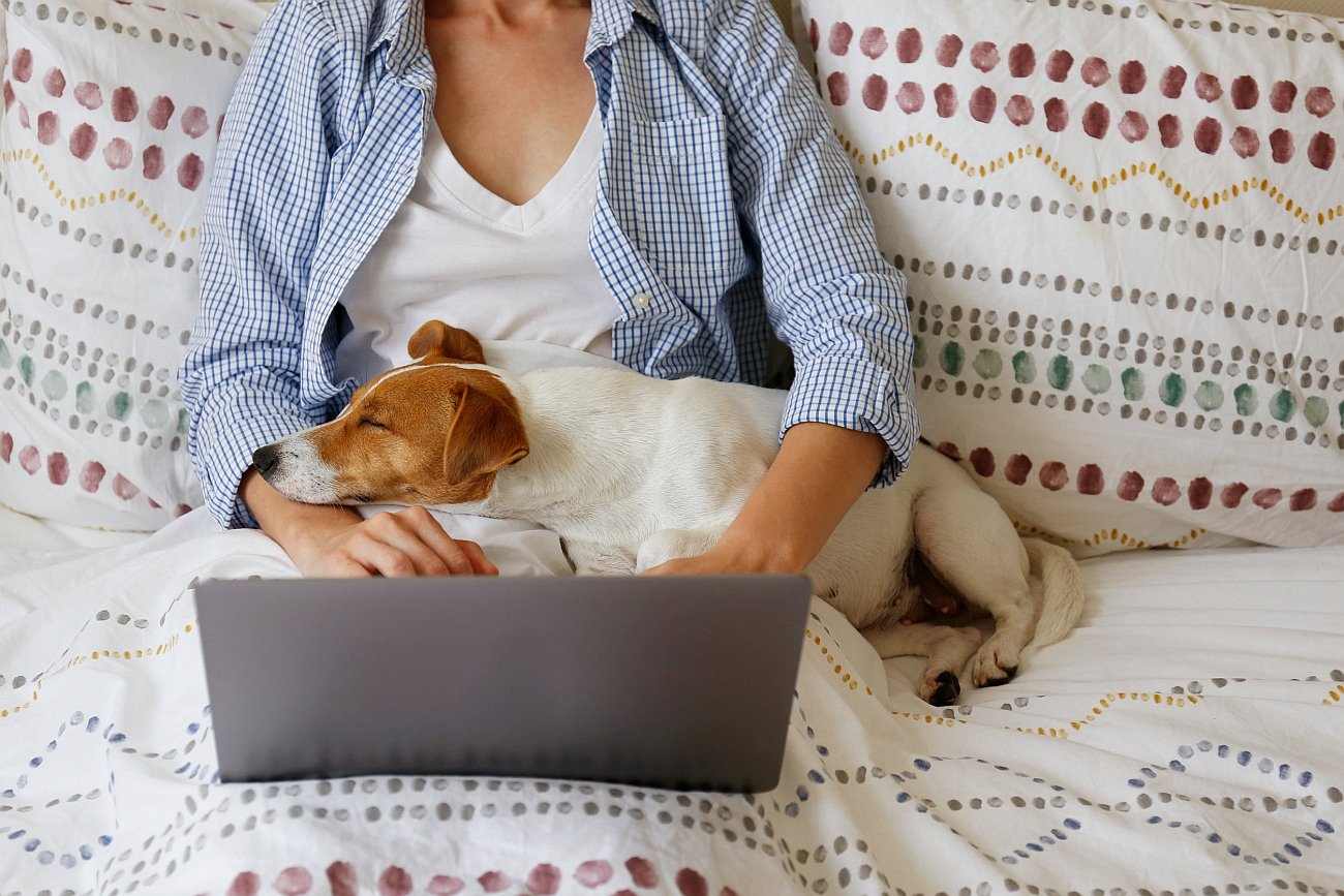 Hybrid Living Futures to jedno z najszerzej zakrojonych ogólnoeuropejskich badań nad post-pandemicznymi trendami w organizacji pracy. Celem badania było pokazanie obecnego podejścia ludzi do życia hybrydowego