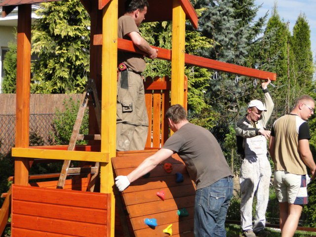 Firma Jarpol budująca w technologii lekkiego szkieletu drewnianego.