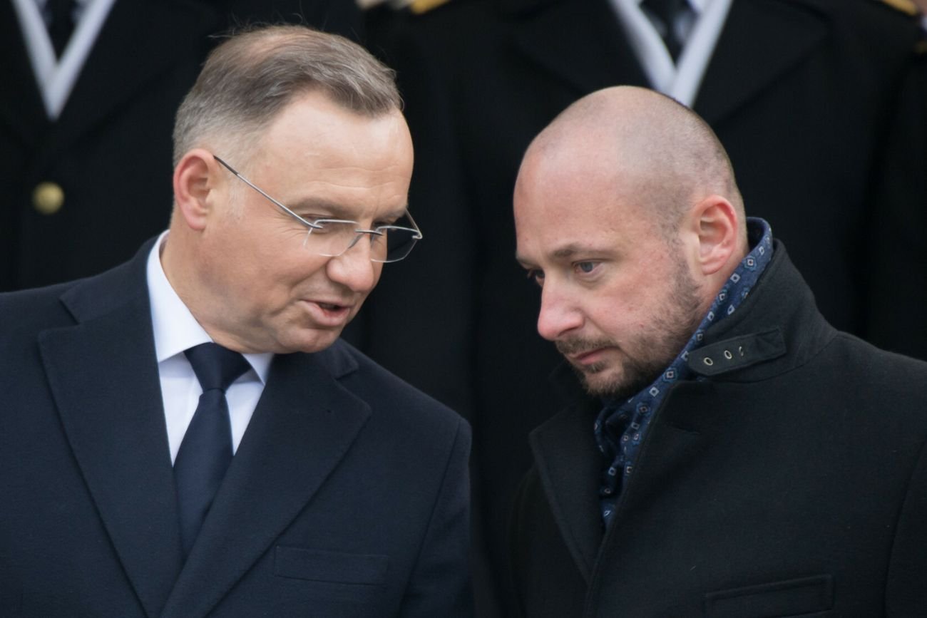 Rośnie napięcie po rezygnacji Siewiery ze stanowiska szefa BBN. Pojawiły się nowe wątki w sprawie Na jaw wychodzą kulisy odejścia Siewiery z BBN. Nie dogadywał się z Dudą, pojawiły się tez nowe nazwiska w sprawie.