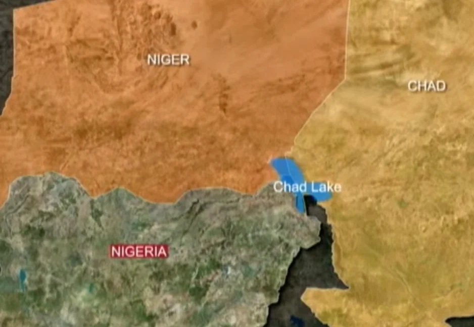 Jezioro Czad leży na granicy Nigerii, Nigru, Czadu i Kamerunu.