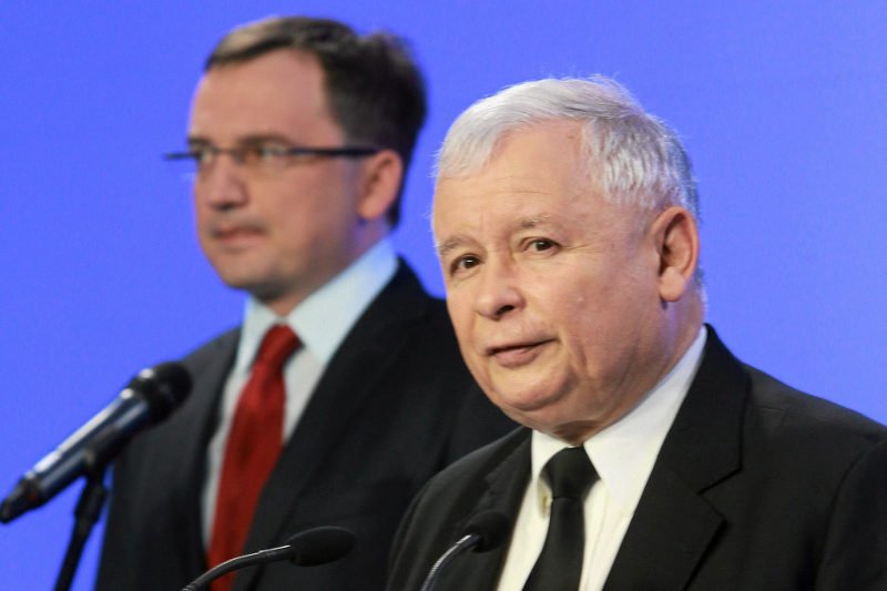 Zbigniew Ziobro połączył siły z Jarosławem Kaczyńskim i Jarosławem Gowinem. Ale w koalicji na prawicy odgrywa drugorzędną rolę