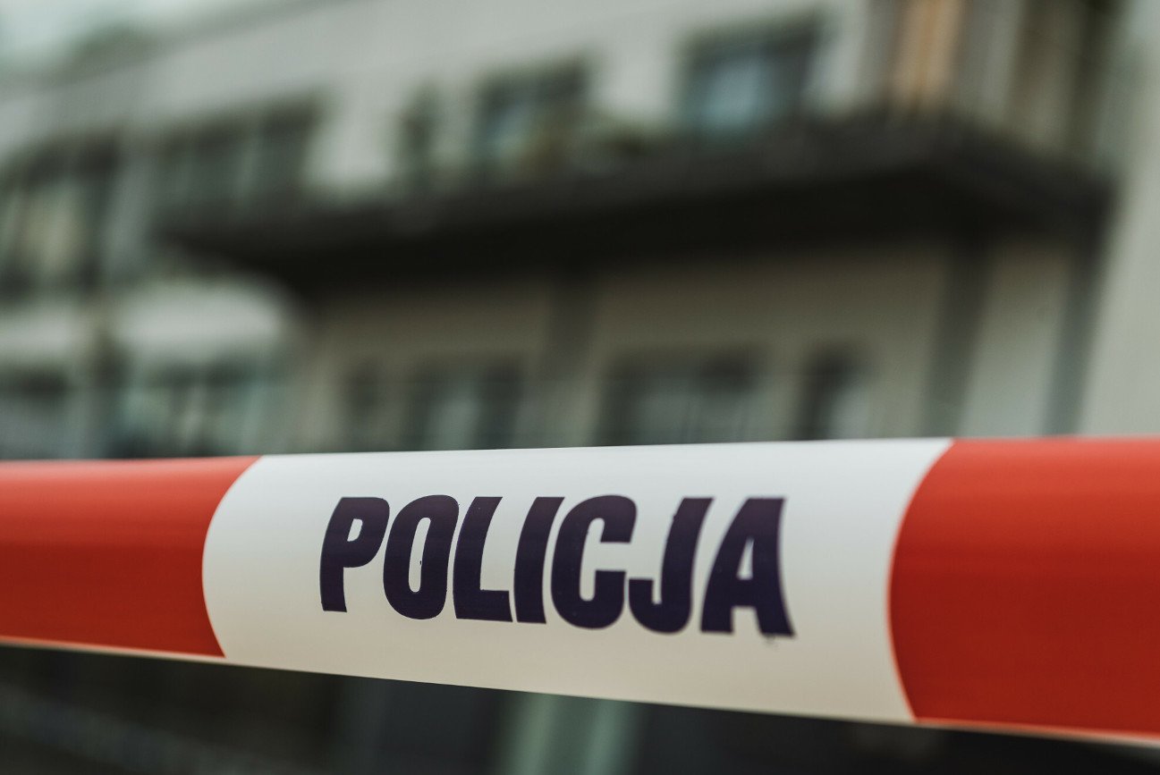 Tragedia w Inowrocławiu. Zabił swoją 10-letnią córkę i wyskoczył przez okno.