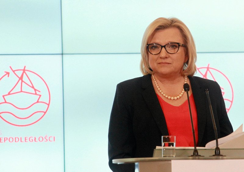 To Beata Kempa wymyśliła system comiesięcznych nagród w rządzie Beaty Szydło.