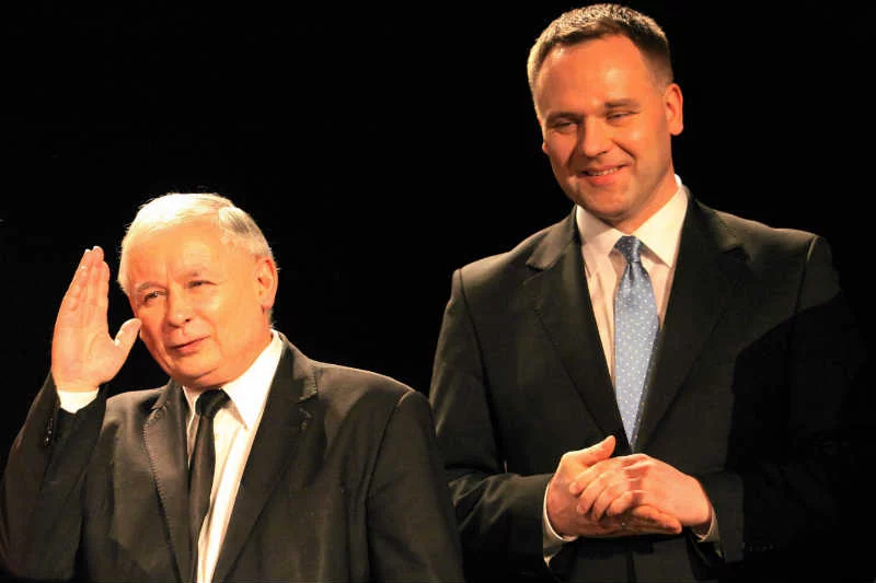 To Jarosław Kaczyński powinien wytłumaczyć się z nepotyzmu i kolesiostwa w państwowych spółkach. Sama dymisja Dawida Jackiewicza to za mało.