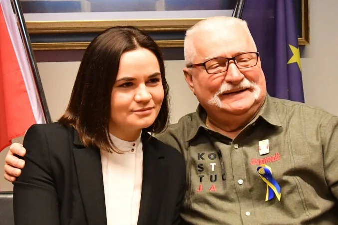 Liderka białoruskiej opozycji Swiatłana Cichanouska spotkała się 8 grudnia z byłym prezydentem Lechem Wałęsą.