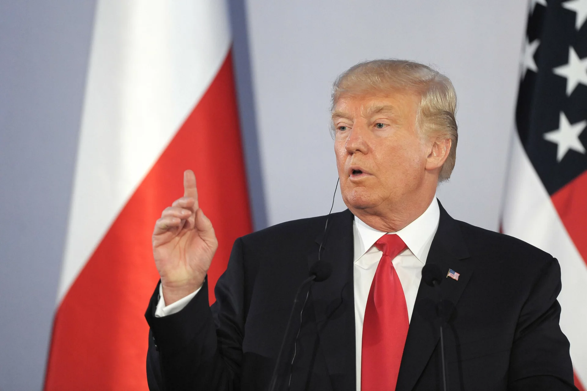 Donald Trump, nowy prezydent Stanów Zjednoczonych, już w kampanii obiecywał masowe deportacje nielegalnych imigrantów. Teraz część Polonii, która go popierała, obleciał strach.