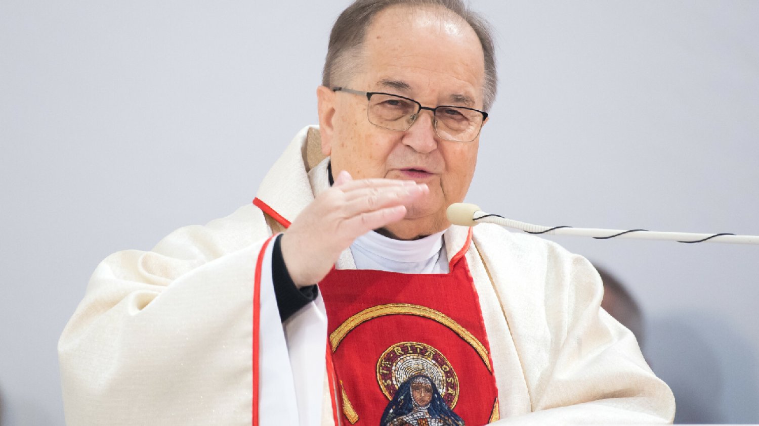 Miliony dla uczelni Tadeusza Rydzyka. AKSiM mówi, dlaczego bierze pieniądze od rządu i Przemysława Czarnka.
