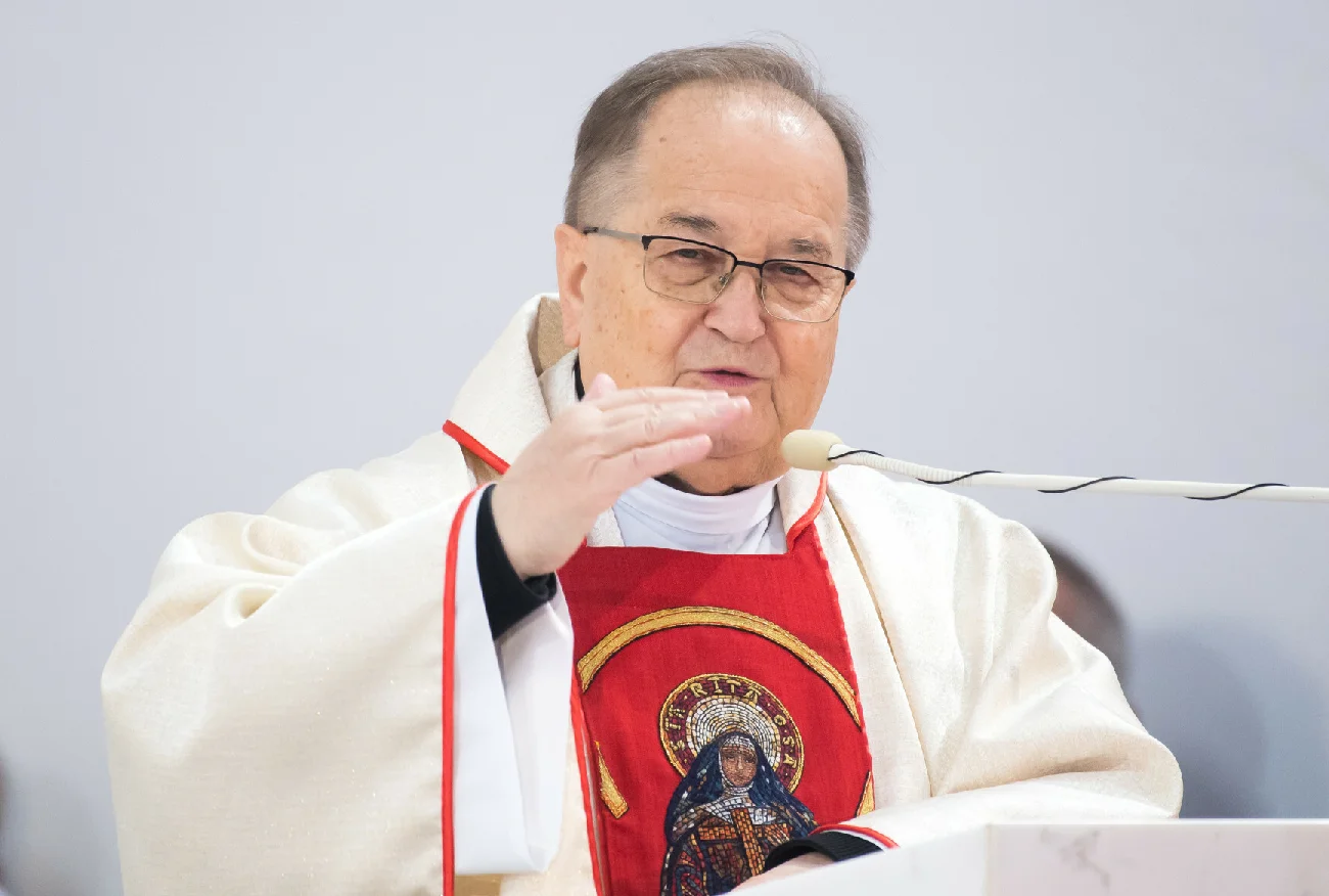 Miliony dla uczelni Tadeusza Rydzyka. AKSiM mówi, dlaczego bierze pieniądze od rządu i Przemysława Czarnka.