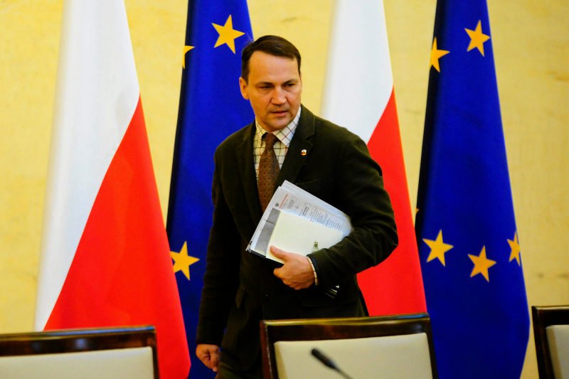 W konkursach MSZ na projekty dla Polaków za granicą faworyzowano znajomych